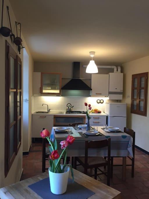 Quiet And Cozy Home With Wi-Fi Casa Prearino 韦尔纳扎 外观 照片